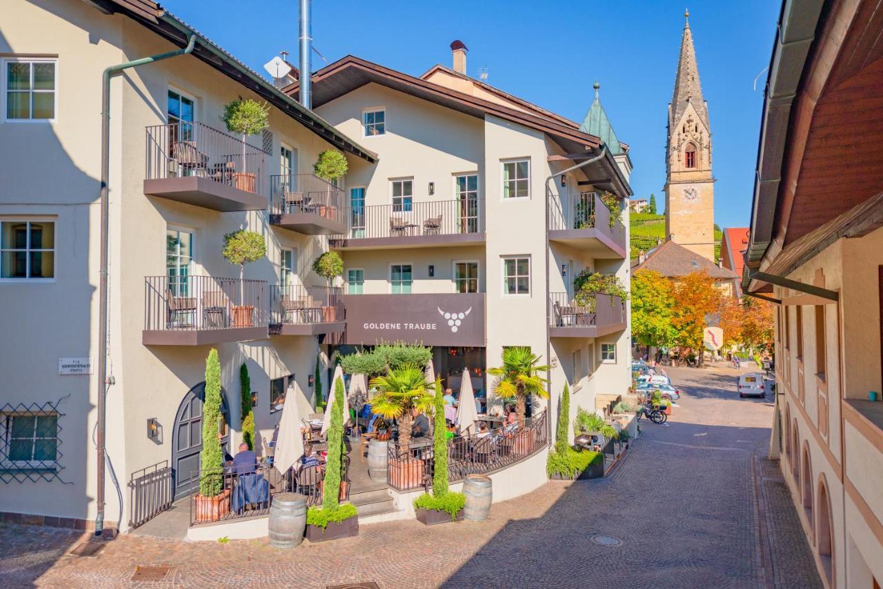 Hotel Goldene Traube Термено Экстерьер фото
